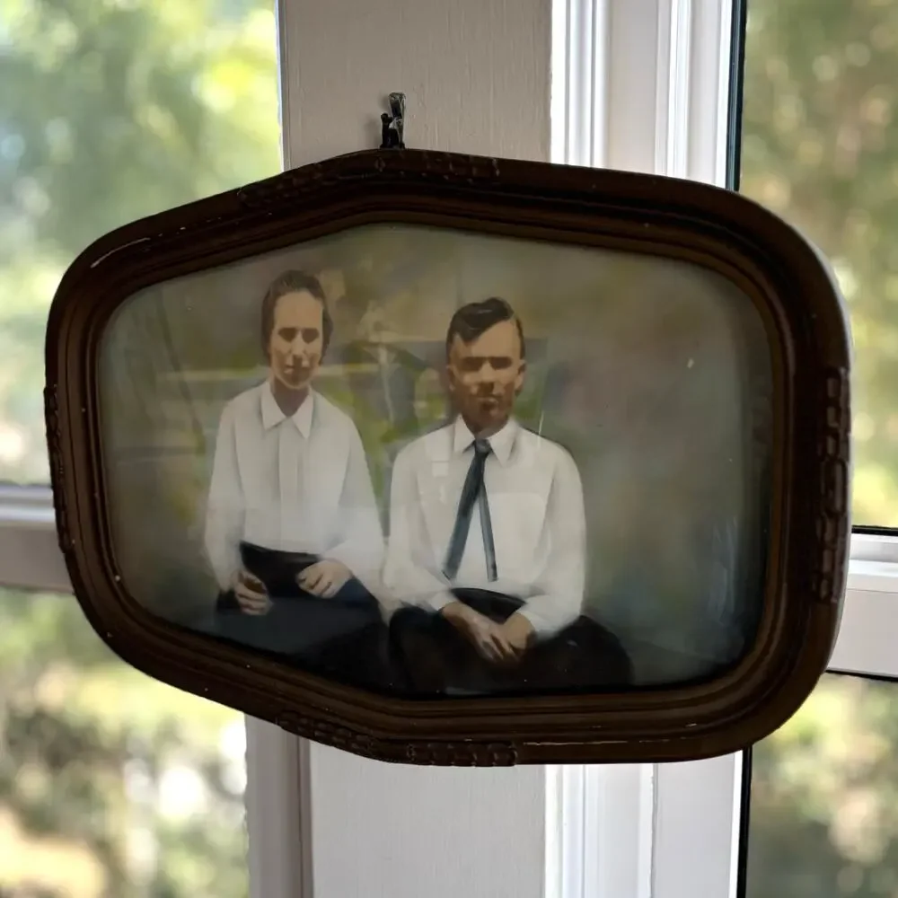 Vintage Convex Glass Portrait Frame Couple Photo Bubble Glass 16.75”